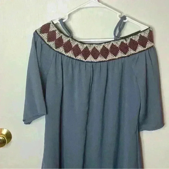 Maurices Dress Women Medium Blue Cold Shoulder Sewn Detail Knee Length Lined - Picture 6 of 9